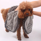 Oqelia DryCoat chenille towel with hand pockets